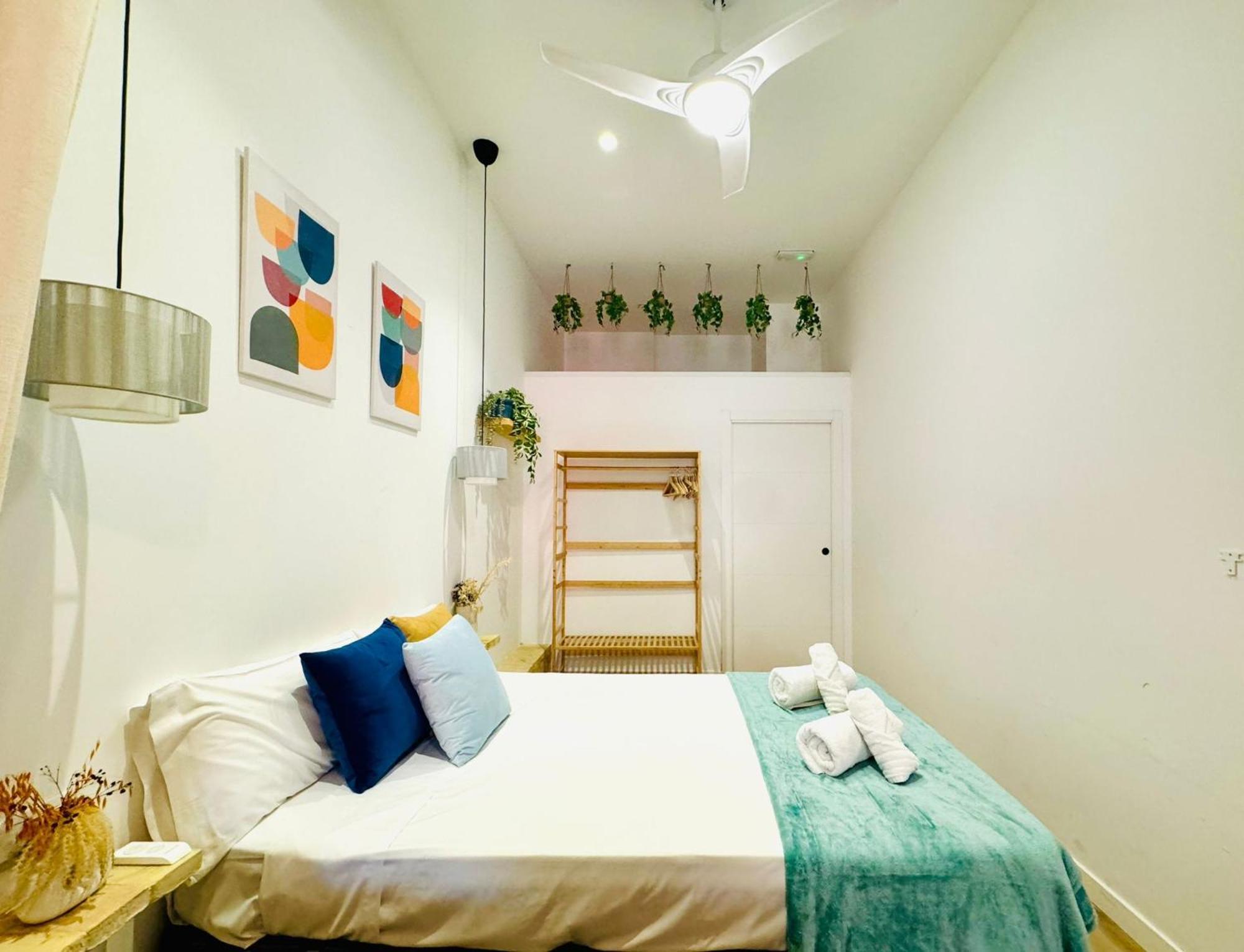Relaxing Beachside Cabanyal Loft Valencia Exterior photo